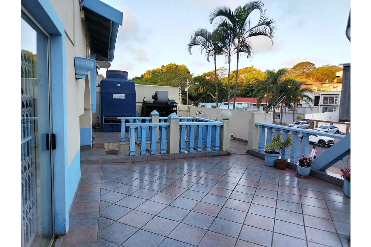 Prime Commercial Investment - Accredited Training Centre for Sale in Parkhill Durban North - Photo 3