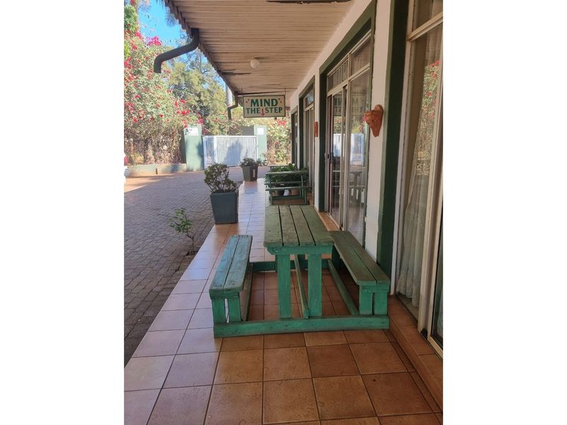 19 Room Luxury Guesthouse for Sale in Thohoyandou - Photo 5