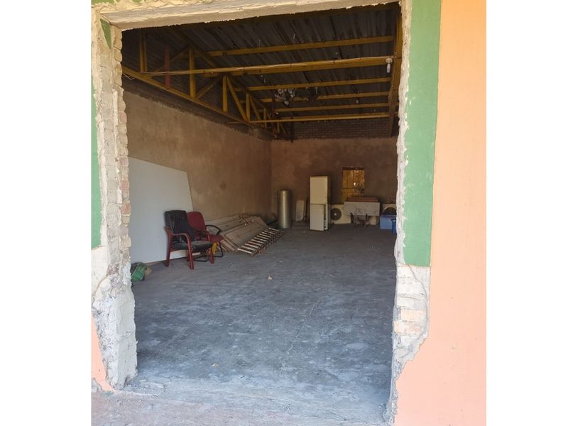 "Prime Guesthouse Investment in Thohoyandou" - Photo 10