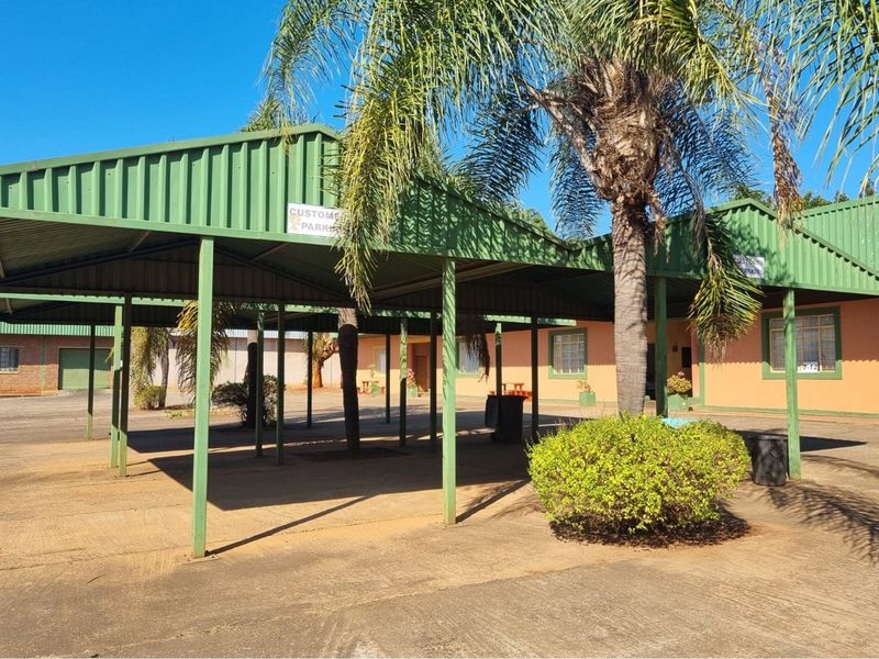 "Prime Guesthouse Investment in Thohoyandou" - Photo 8