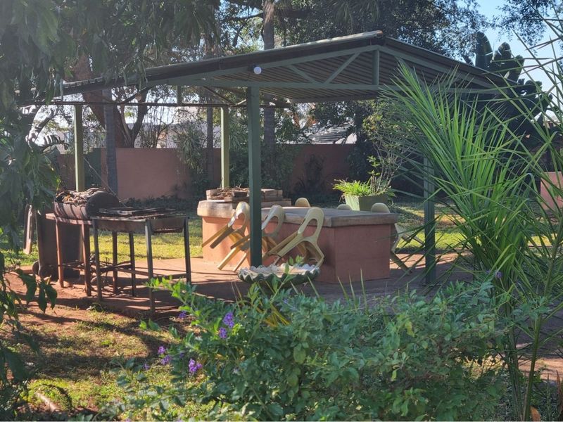 "Prime Guesthouse Investment in Thohoyandou" - Photo 9