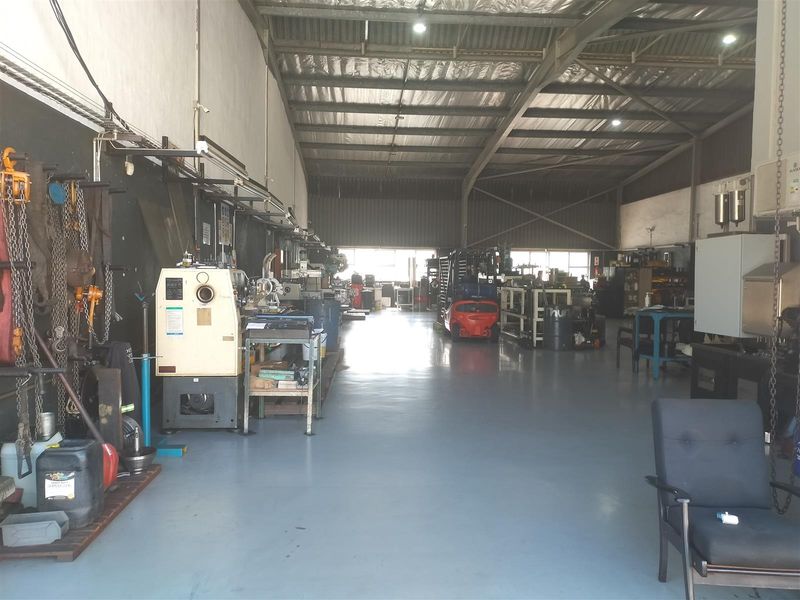 Sought after secure warehouse in Westmead to let. - Photo 8