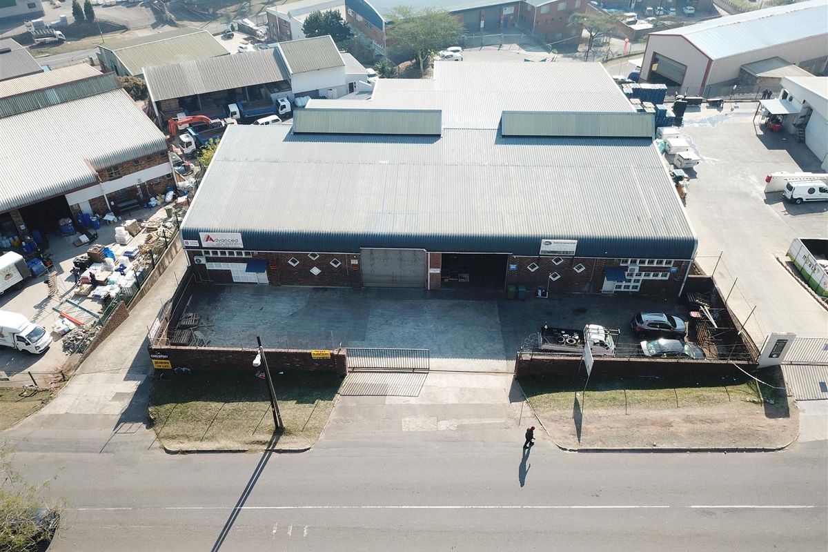Sought after secure warehouse in Westmead to let. - Photo 5