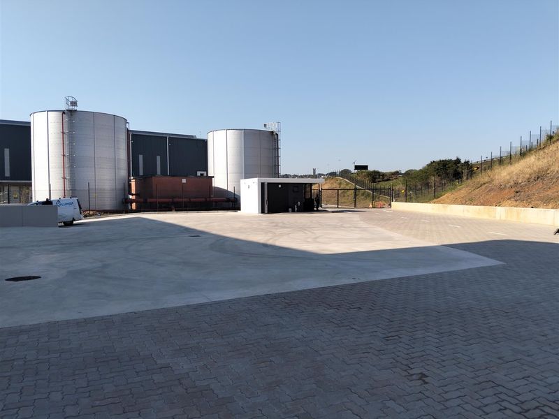 New warehouse to let overlooking N2 - Photo 6