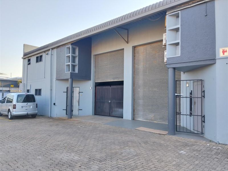 Highly sought after facility newly available - Photo 4