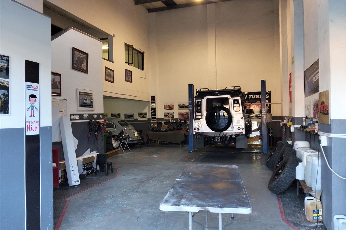 Highly sought after facility newly available - Photo 5