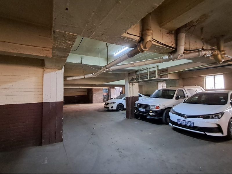 LIFE TIME INVESTMENT - Photo 8