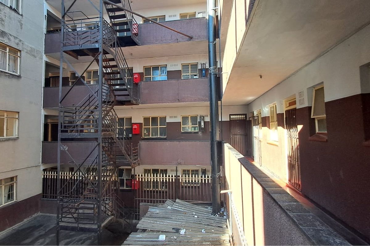 LIFE TIME INVESTMENT - Photo 2