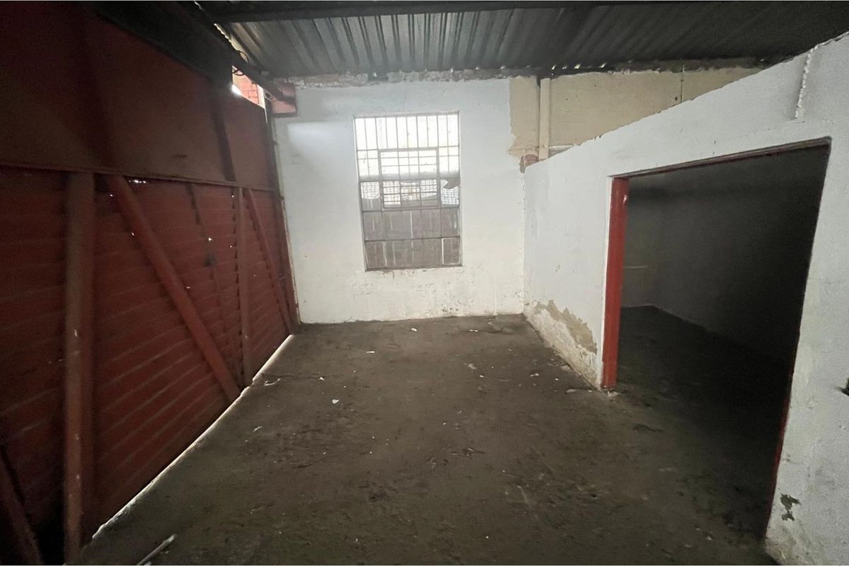 Industrial Warehouse / Workshop for Sale - Prime Dundee Location (NO TRANSFER DUTY) - Photo 5