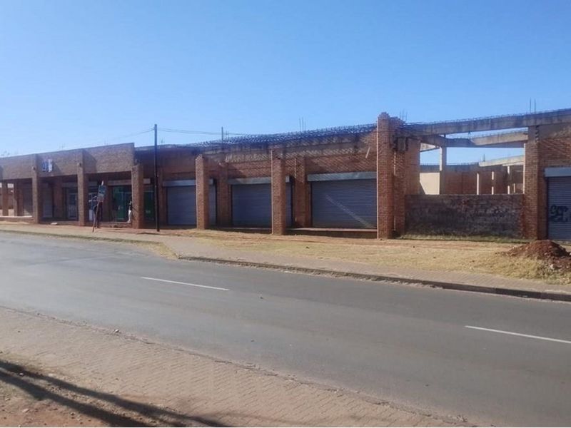 Commercial Building For Sale In Mapetla - Photo 10