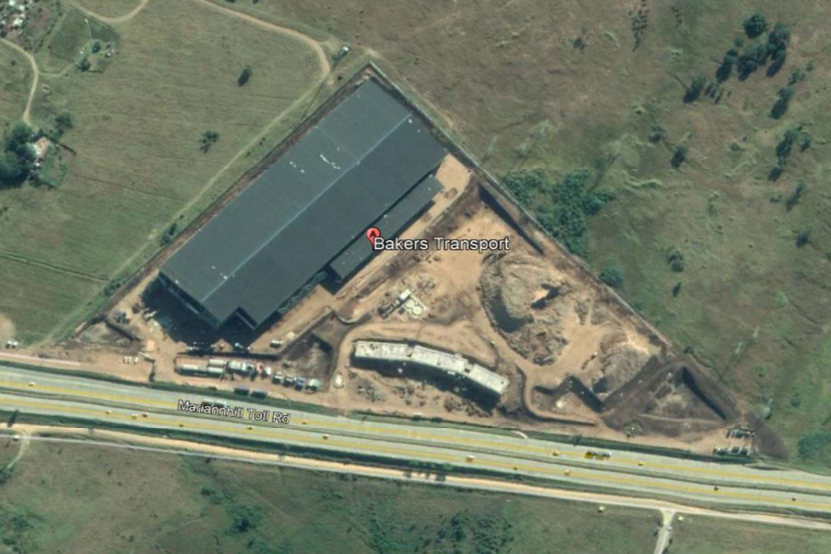 Award Winning World Class Logistics Facility. - Photo 3