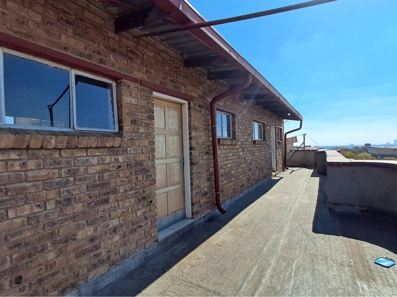 Commercial investment opportunity - Photo 10