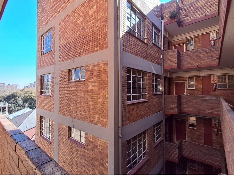 Commercial investment opportunity - Photo 7