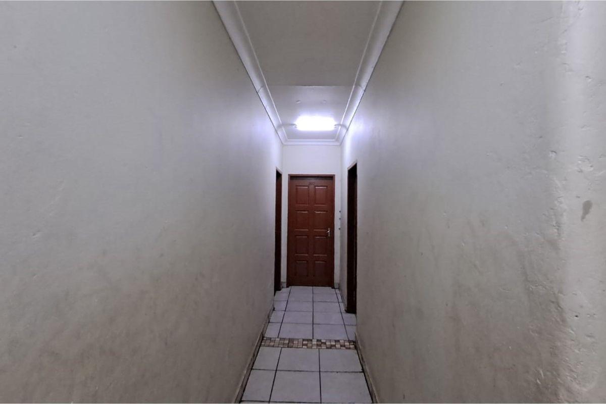 Commercial  Investment - Photo 4