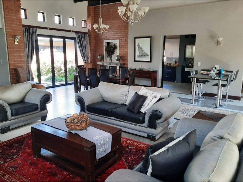 Lodge For Sale in Brits Rural, Brits, North West - Photo 9