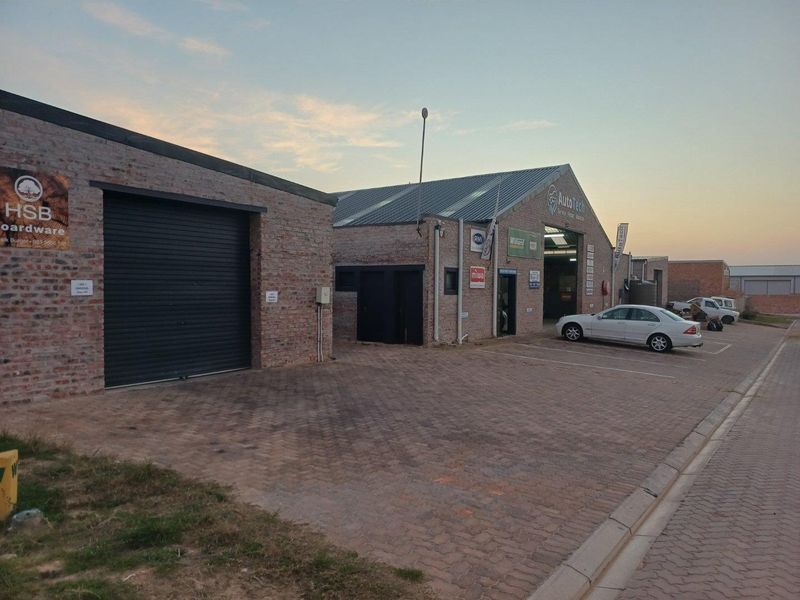 Industrial Property For Sale in Stilbaai Oos, Stilbaai - Photo 1