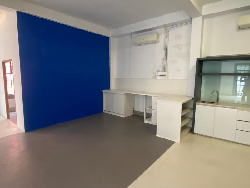 Retail/Office To Let in City Centre - Photo 5