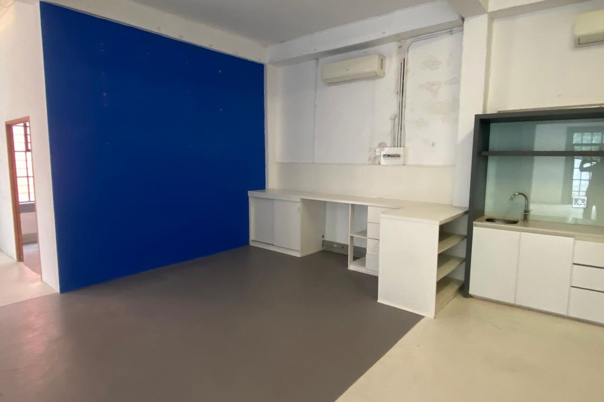 Retail/Office To Let in City Centre - Photo 5