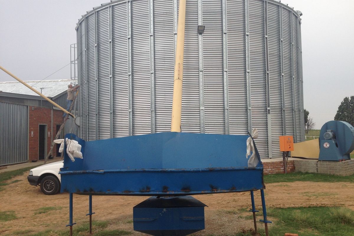 "Prime Sunflower Oil Factory: Invest Today!" - Photo 2