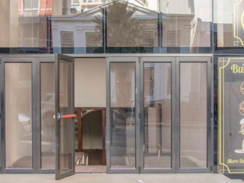 Retail Space To Let On Strand Street - Photo 5