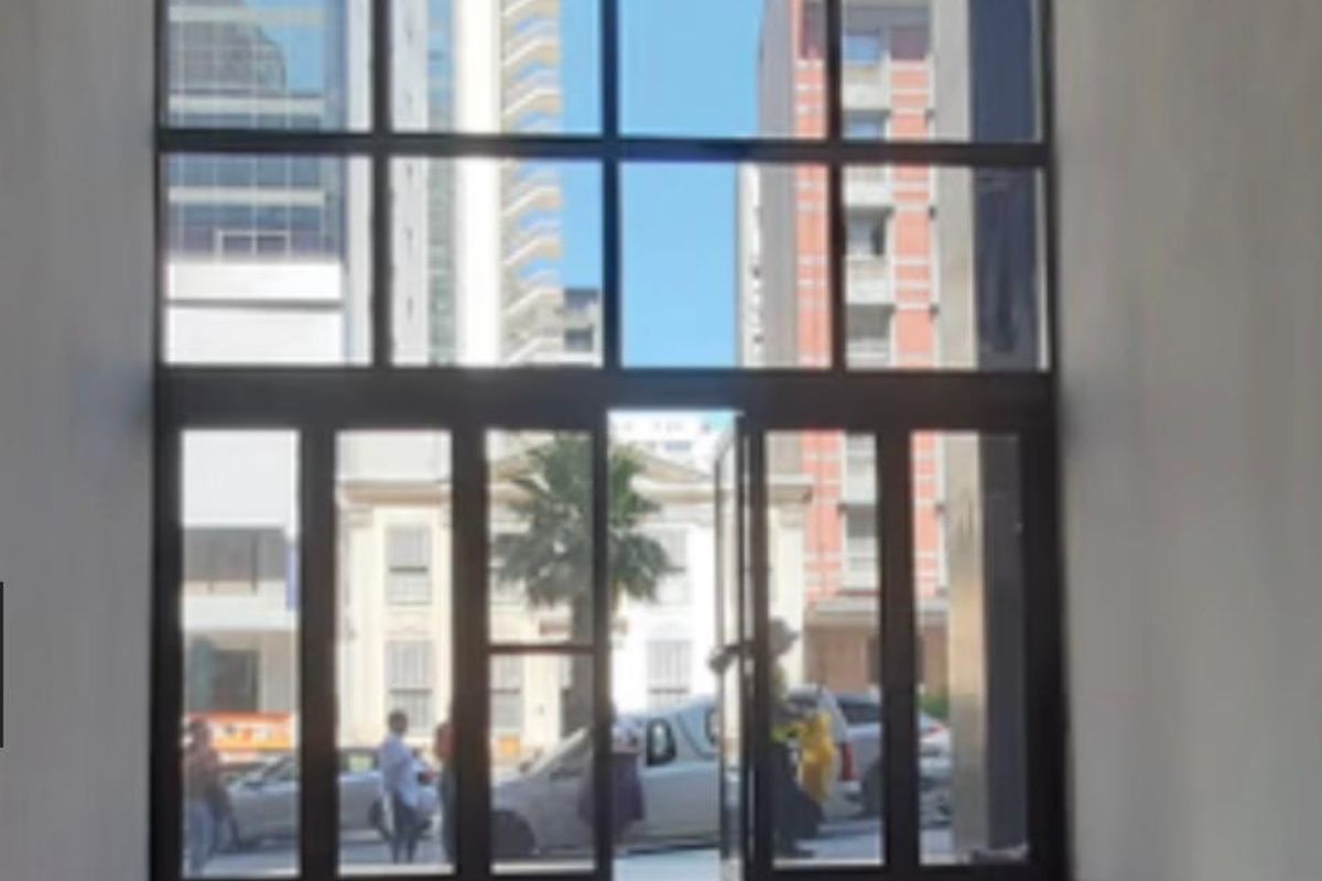 Retail Space To Let On Strand Street - Photo 3