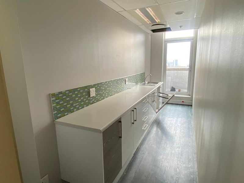 Call Centre Offices Available in City Centre - Photo 10