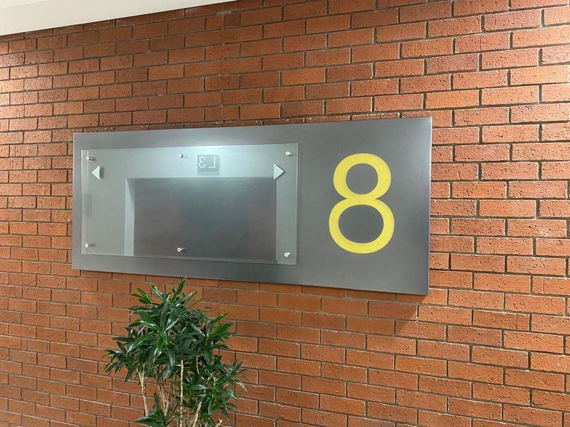 Call Centre Offices Available in City Centre - Photo 2