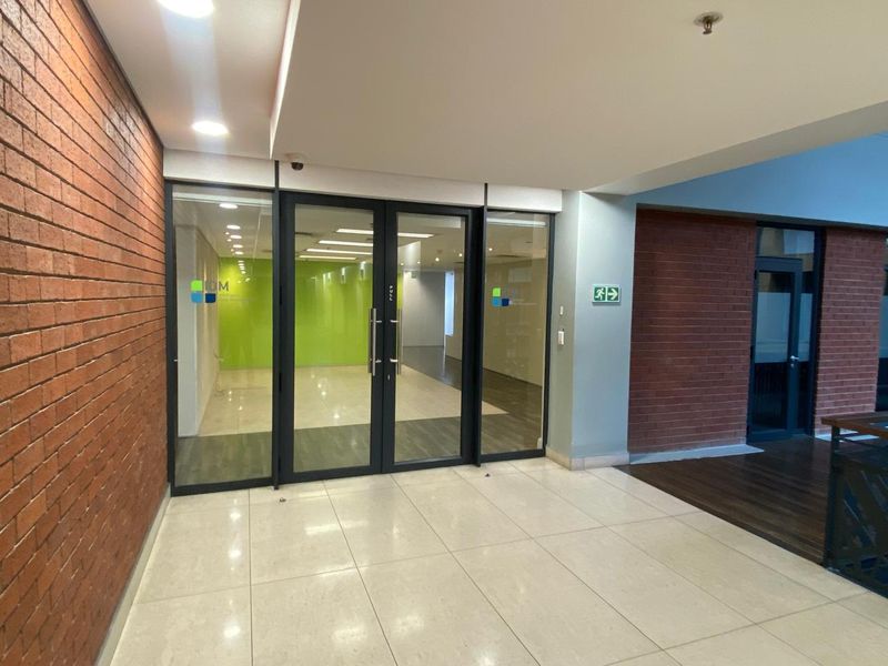 Call Centre Offices Available in City Centre - Photo 3