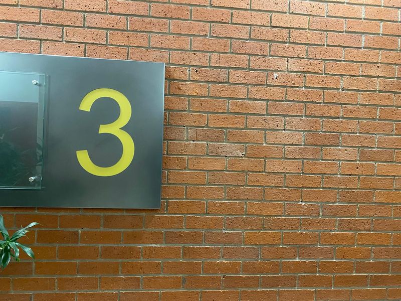 Call Centre Offices To Let in City Centre - Photo 7