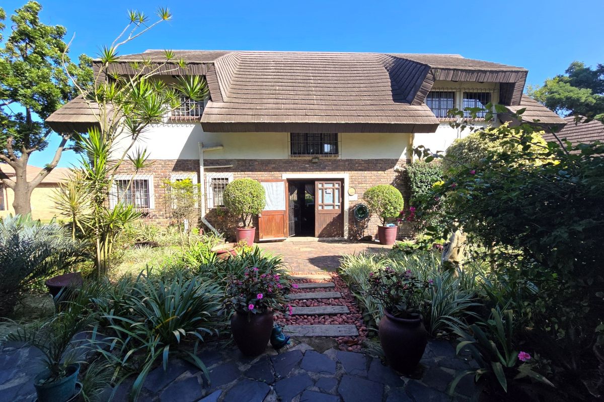 10 Room guesthouse in the heart of Birdswood for sale - Own your own piece of Paradise! - Photo 4