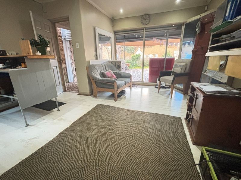"Prime Vaalpark Guesthouse Investment Opportunity" - Photo 7