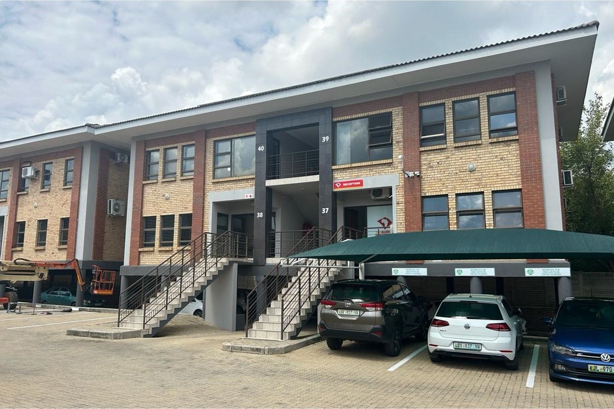 "Prime Office Space for Sale in Wilkoppies" - Photo 3