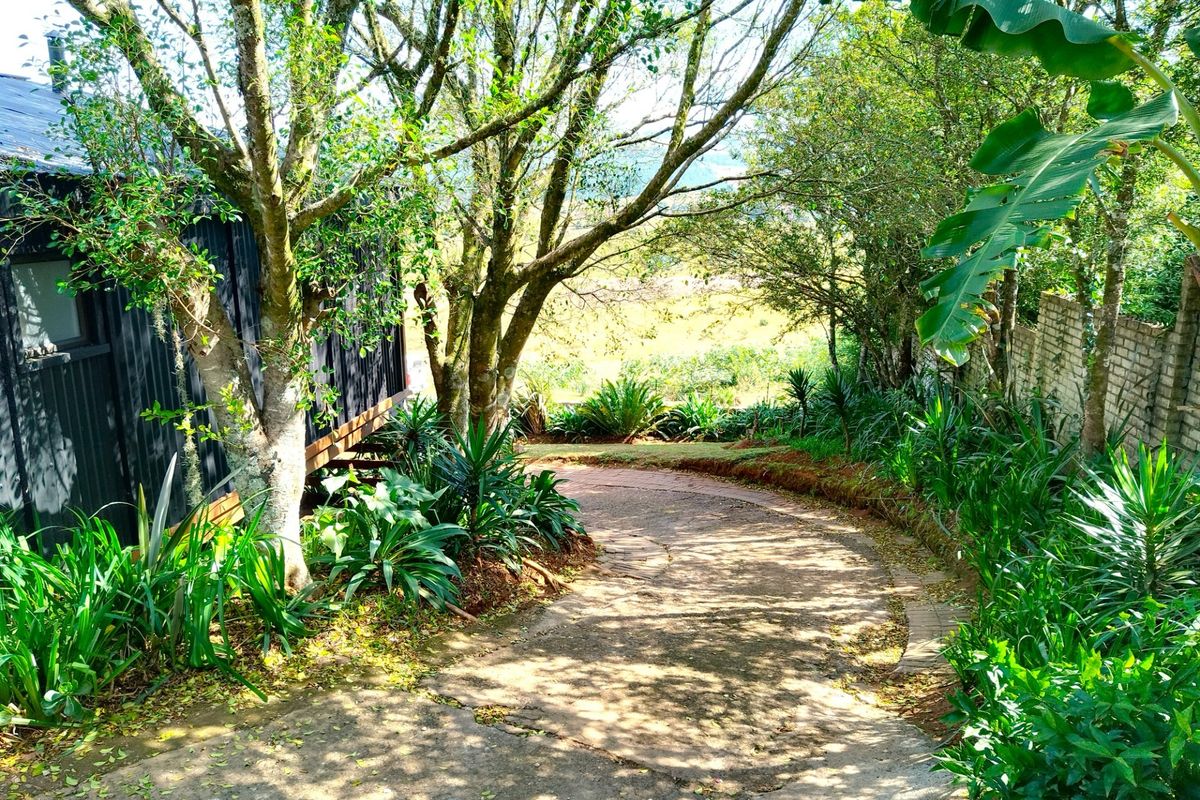 GUESTHOUSE FOR SALE IN GRASKOP - Photo 5