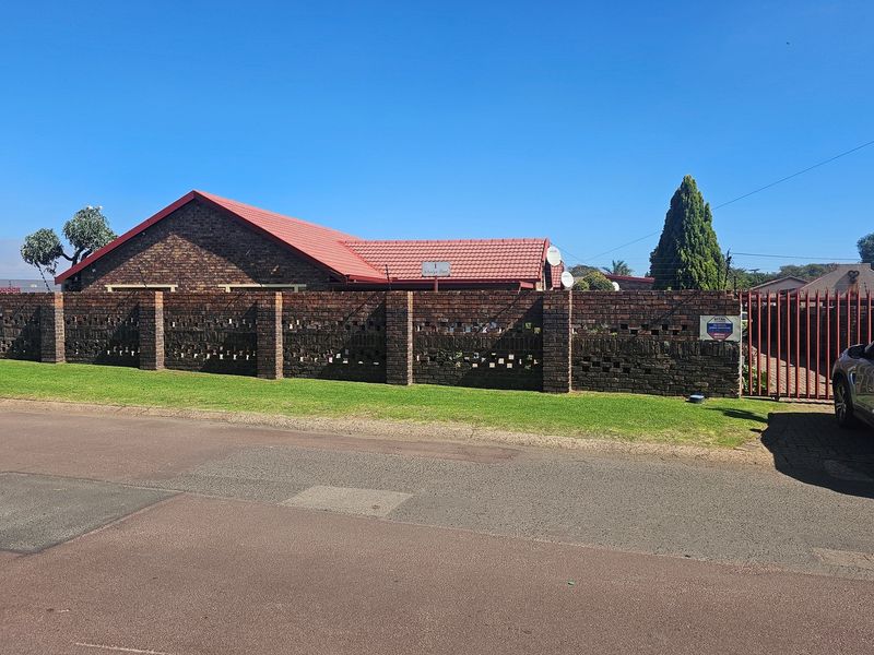 Retail Space For Sale in Del Judor, Witbank - Photo 6