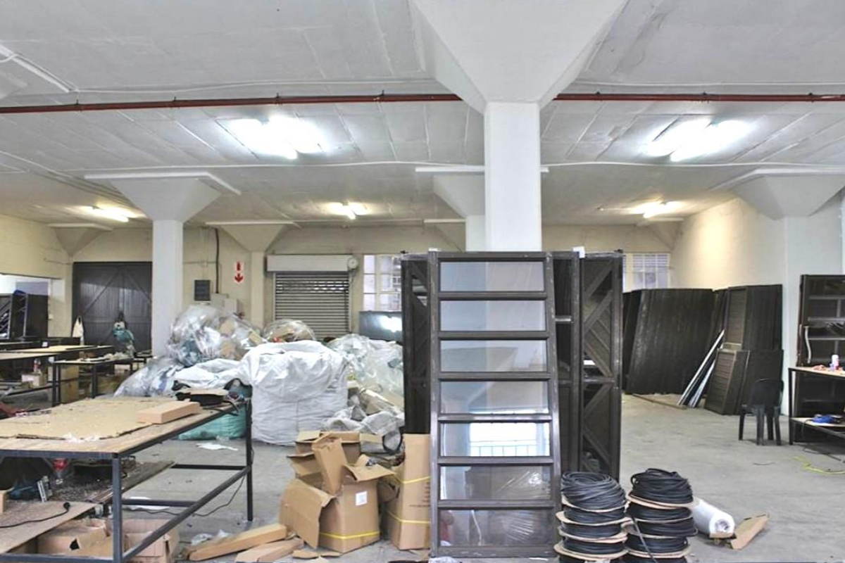 Highly sought after manufacturing or warehousing premises. - Photo 5