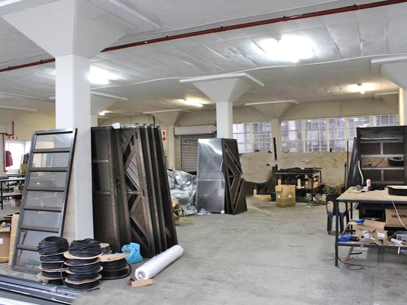Highly sought after manufacturing or warehousing premises. - Photo 6
