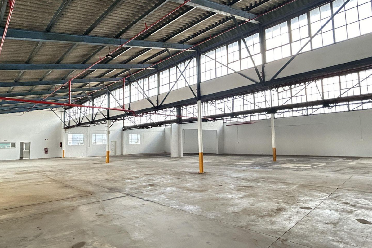 Highly sought after facility newly available - Photo 3