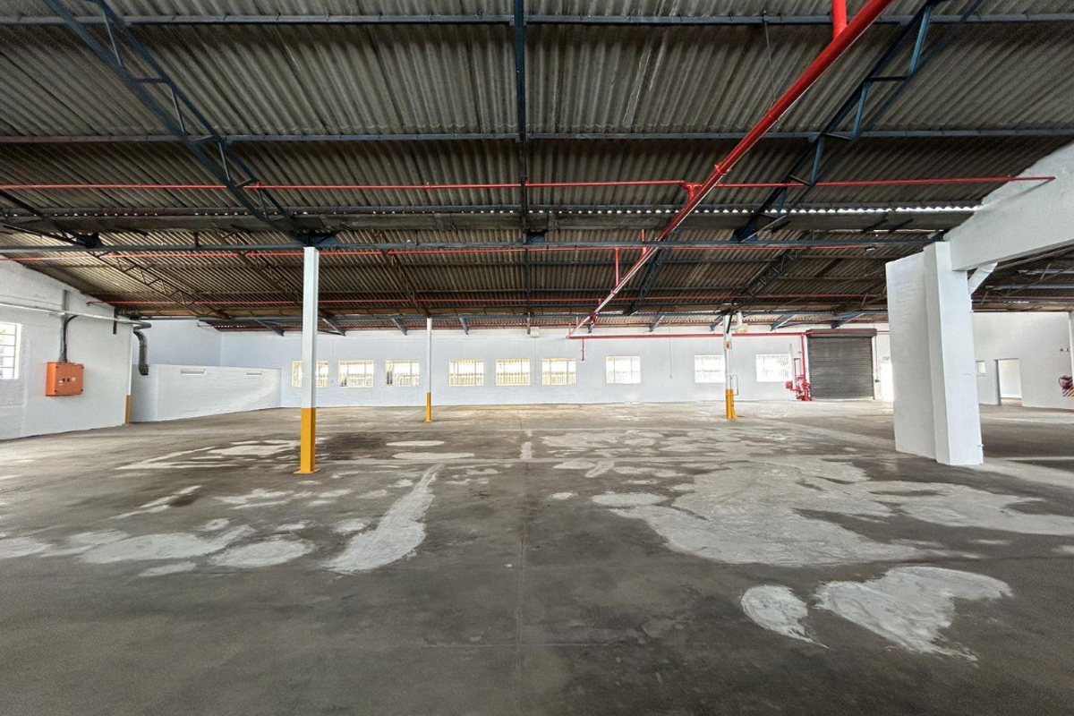 Highly sought after facility newly available - Photo 4