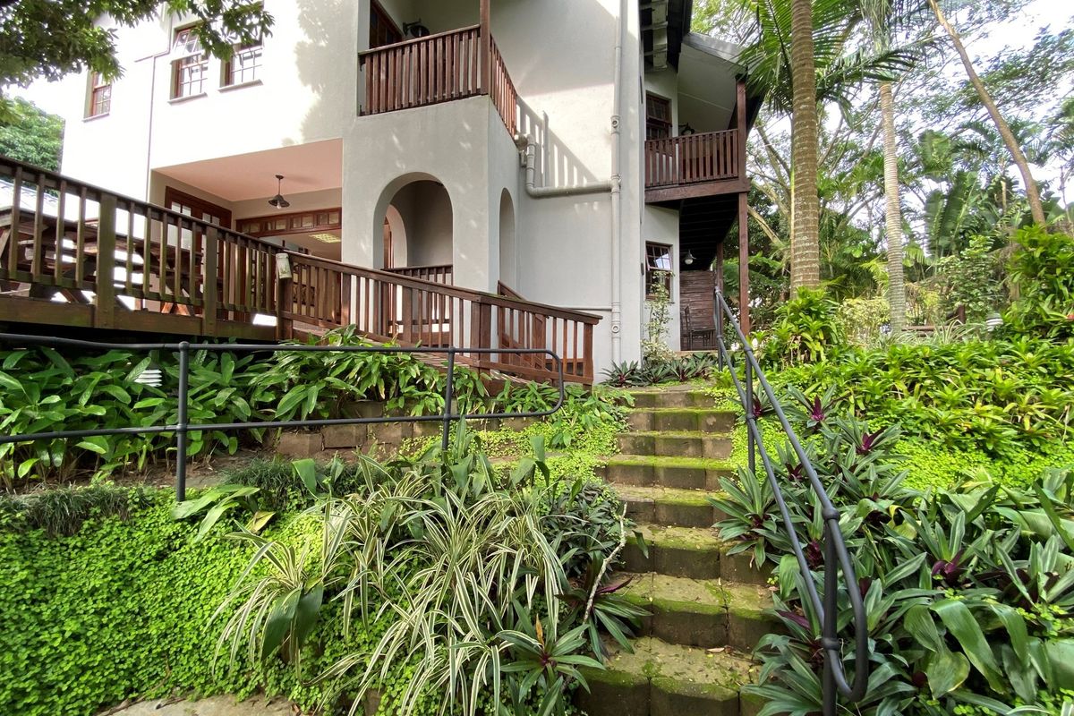 Ideal Investment - Stone Throw From The Beach - Photo 3