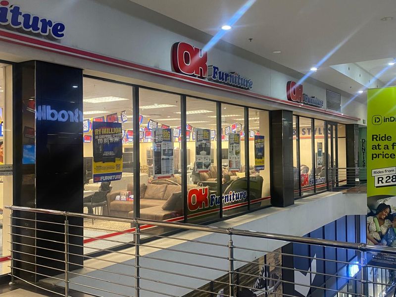 Retail Space To Let - Photo 3