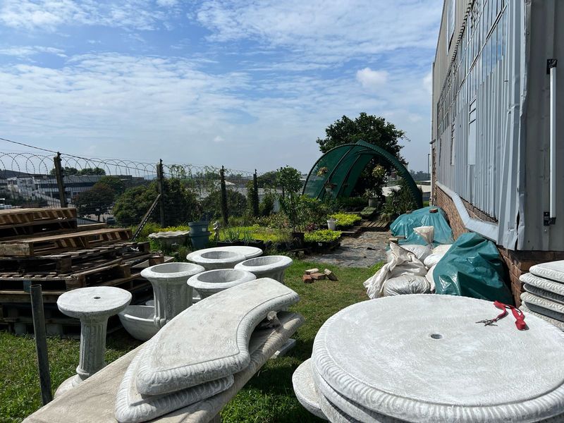 Mini warehouse to let in prime westmead location. - Photo 5