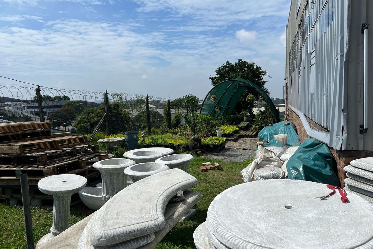 Mini warehouse to let in prime westmead location. - Photo 5