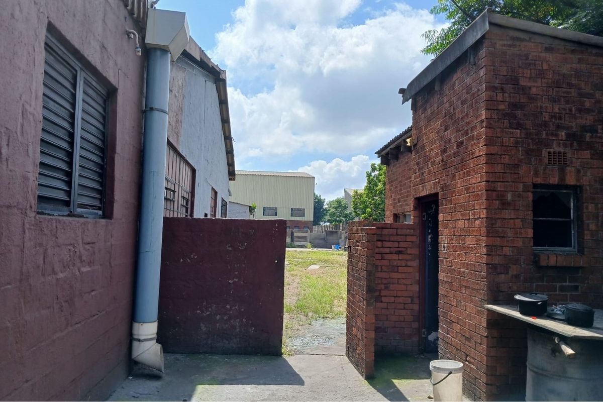 Fixer Upper Investment - Photo 3