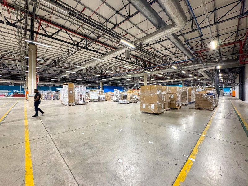 One of a kind full business premises to let. - Photo 4