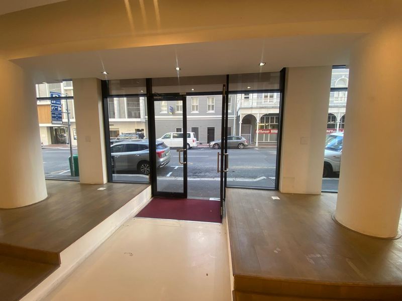 Retail Space to Rent - Photo 6