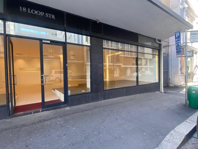 Retail Space to Rent - Photo 3