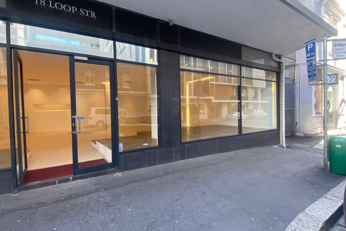 Retail Space to Rent - Photo 3