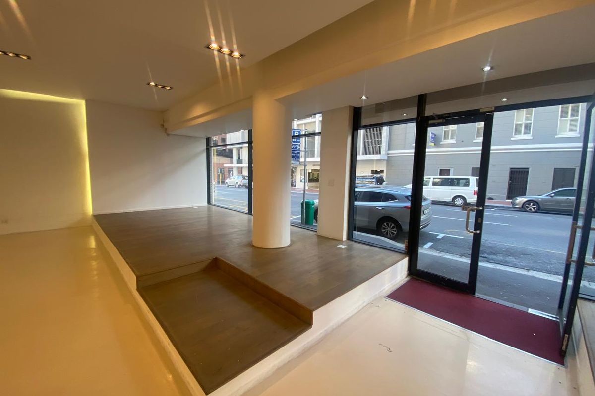Retail Space to Rent - Photo 5