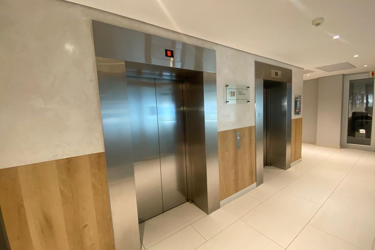 Premium Offices to Let in Bree Street - Photo 2