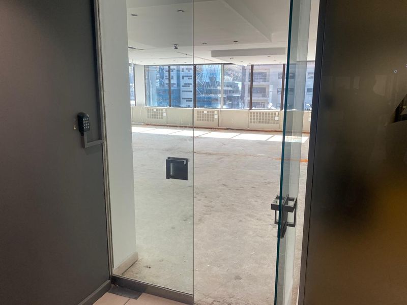 Fully Fitted Offices Available to Rent - Photo 2